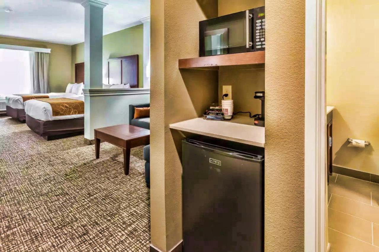 Comfort Suites Houston I45 North Екстер'єр фото